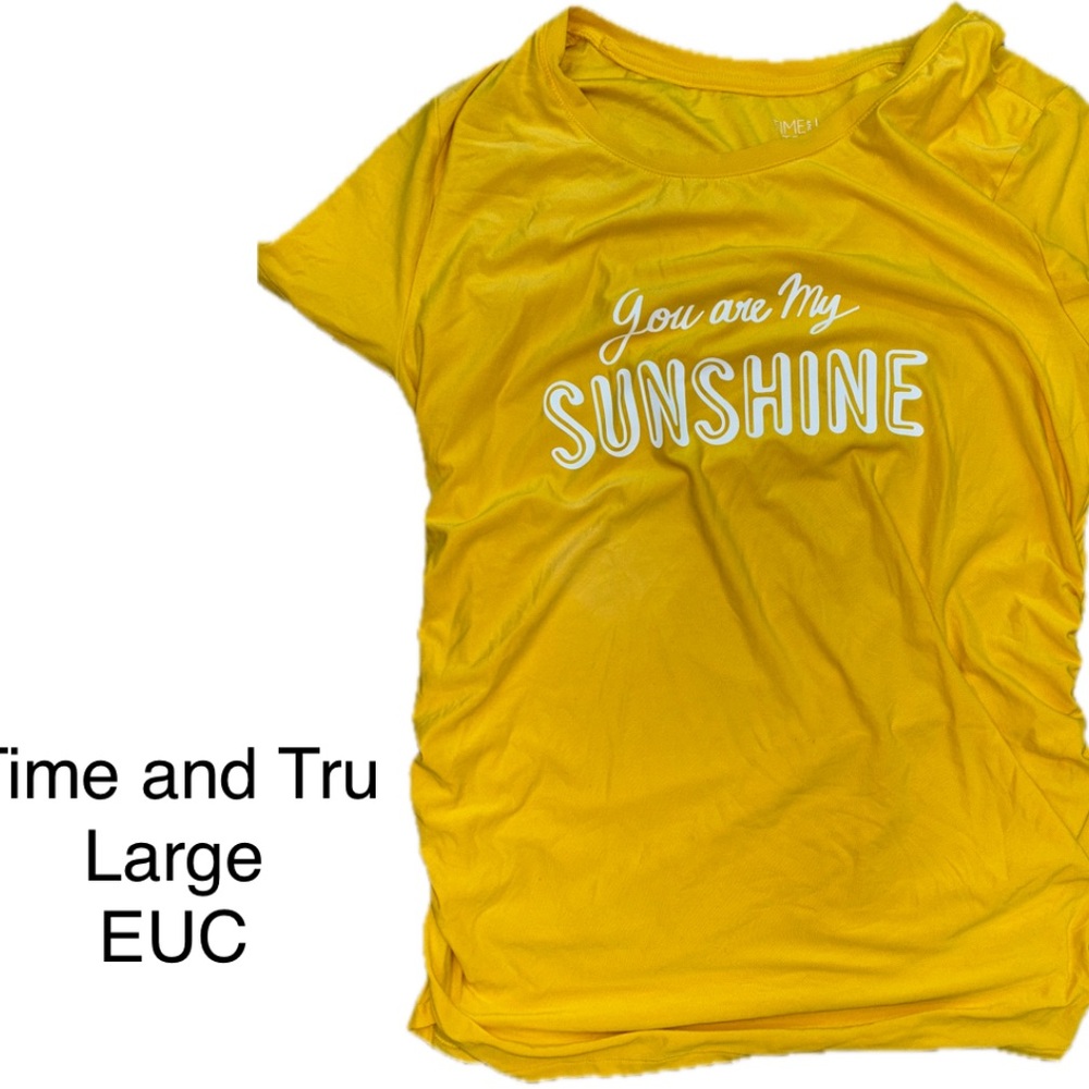Size large maternity top
